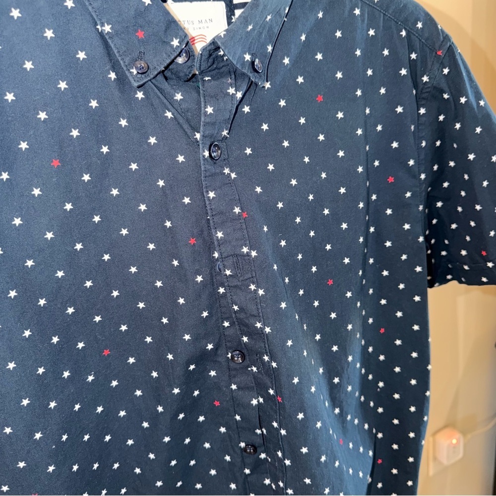 Men’s Patriotic Shirt - Size L - Picture 3 of 6